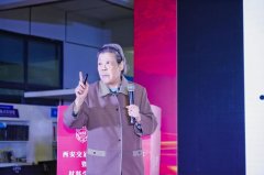 创制更多更好的、可以或许留下汗青印记的新